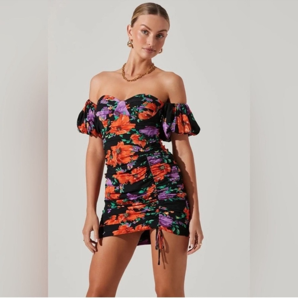 ASTR The Label Floral Off Shoulder Ruched Mini Dress Size‎ XS